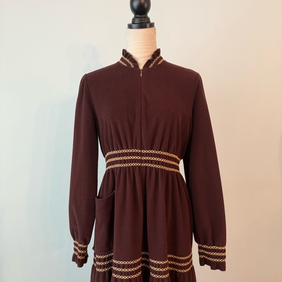 Vintage Vassarette Prairie Nightgown Brown w/ Gold Trim – 1970s - Picture 2 of 12